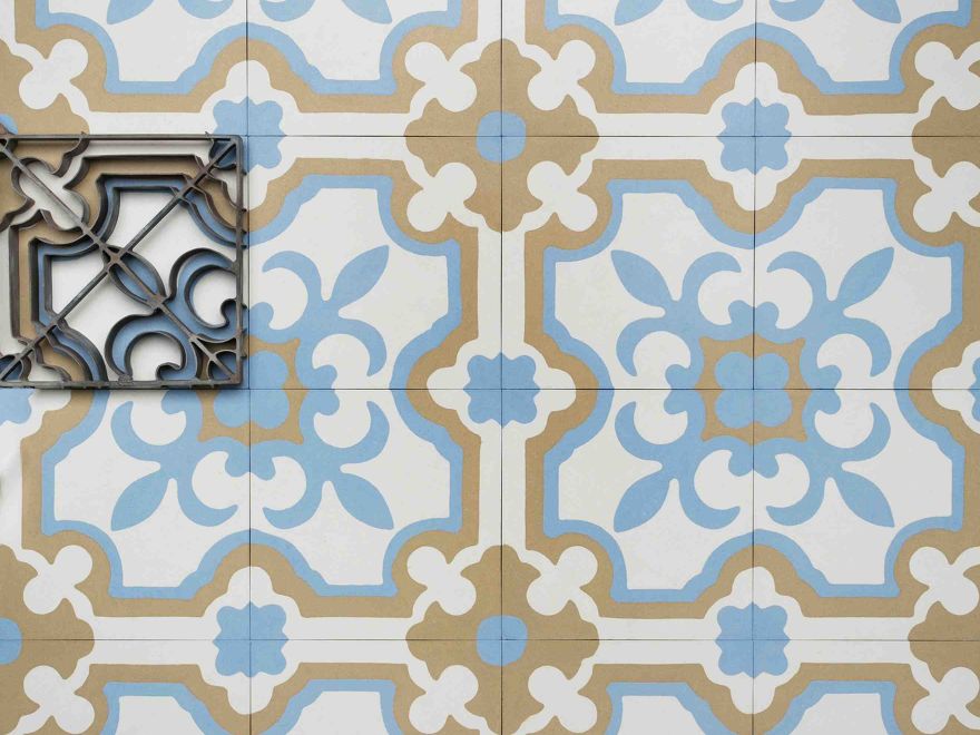 VERSUS bianco avorio - blu oceano - giallo senape