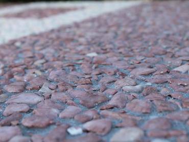 Washed pebble red
