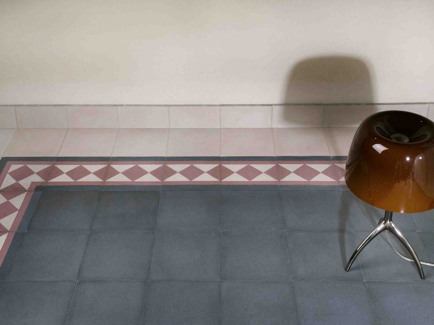 CALAFFO grigio antico - rosso antico - nero America