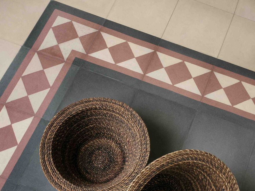 CALAFFO zoom - grigio antico - rosso antico - nero America