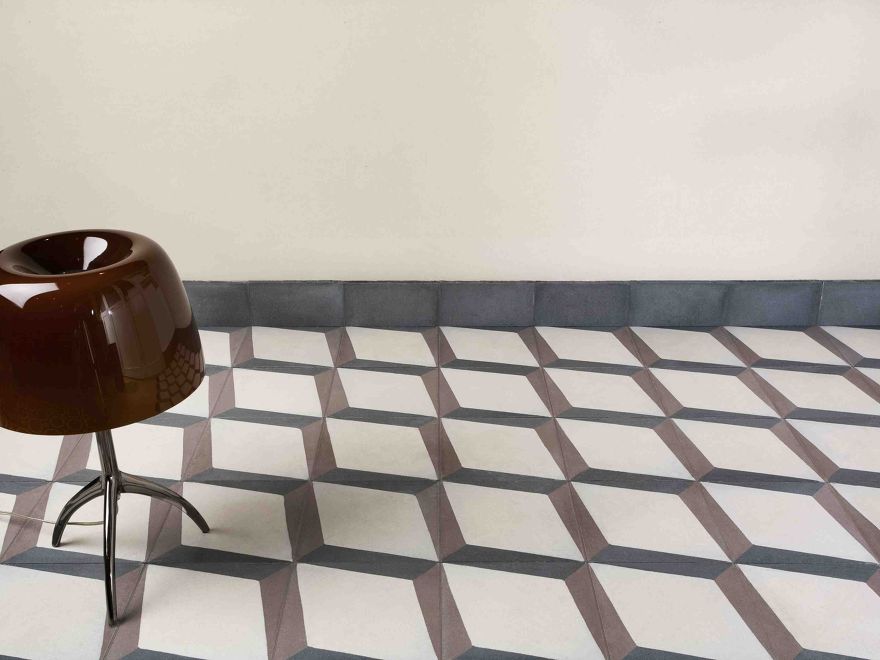 LOSTRIS grigio cem - marrone antico - nero America